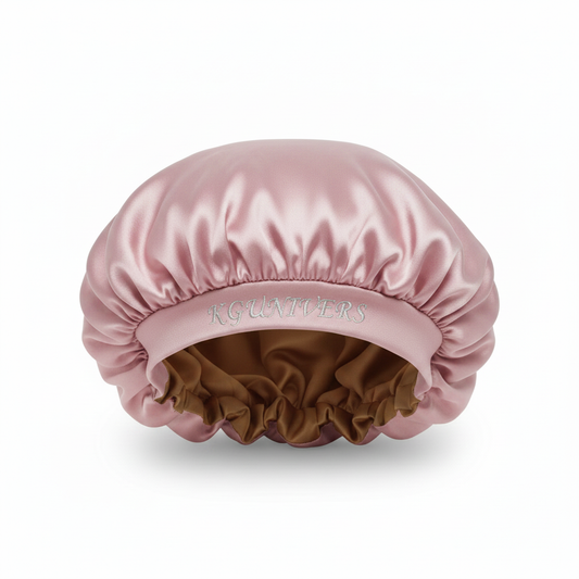 Pourquoi dormir avec un bonnet en satin change vos cheveux